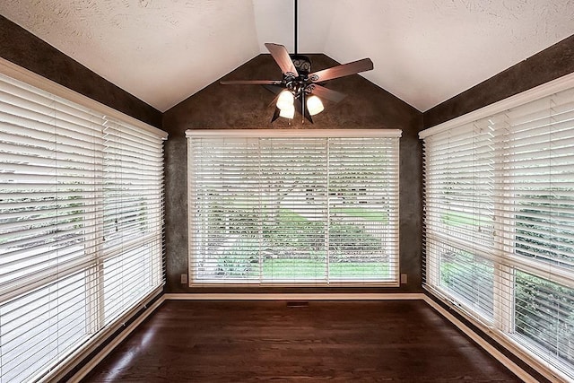 1425 S 158th Cir, Omaha, NE 68130 - unfurnished sunroom featuring vaulted ceiling and healthy amount of natural light