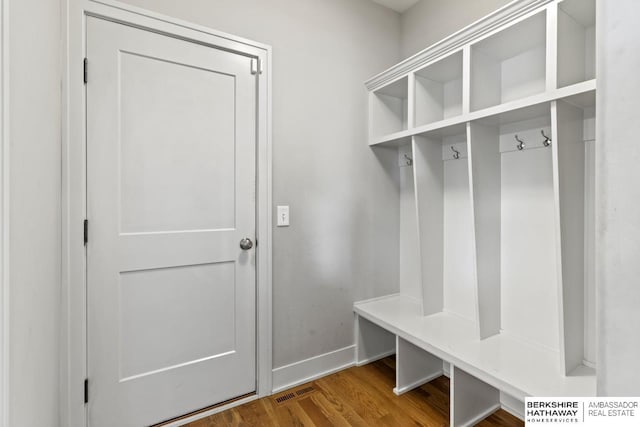 19014 Pratt Cir, Elkhorn, NE 68022 - mudroom with baseboards and wood finished floors