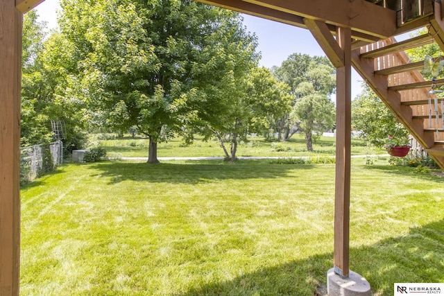 1933 Redstone Rd, Lincoln, NE 68521 - view of yard