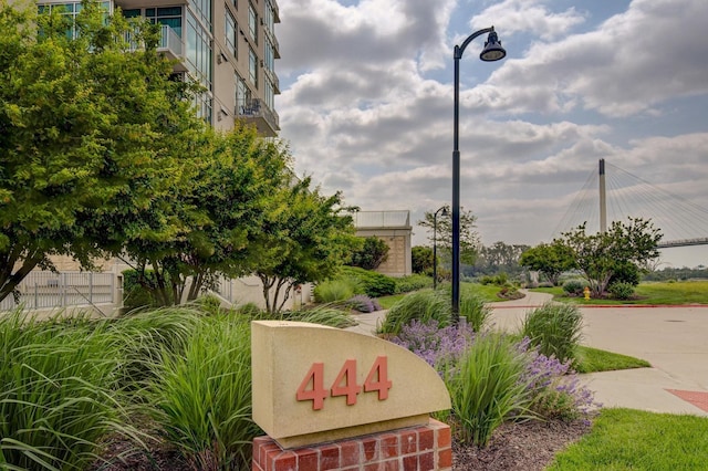 444 Riverfront Plz Unit 501, Omaha, NE 68102 - view of community sign