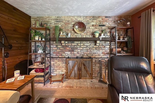 1817 Holling Dr, Omaha, NE 68144 - bar area with a textured ceiling