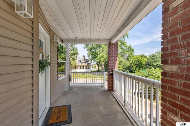 3102 Woolworth Ave, Omaha, NE 68105 - view of balcony