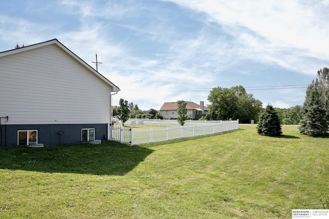 21305 Mcclellan Cir, Gretna, NE 68028 - view of yard