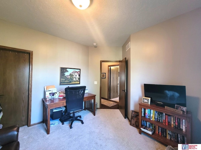 2364 N Columbia Ave, Seward, NE 68434 - office featuring carpet flooring and a textured ceiling