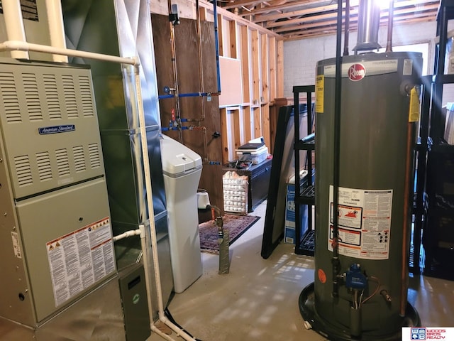 2364 N Columbia Ave, Seward, NE 68434 - utilities featuring gas water heater and heating unit