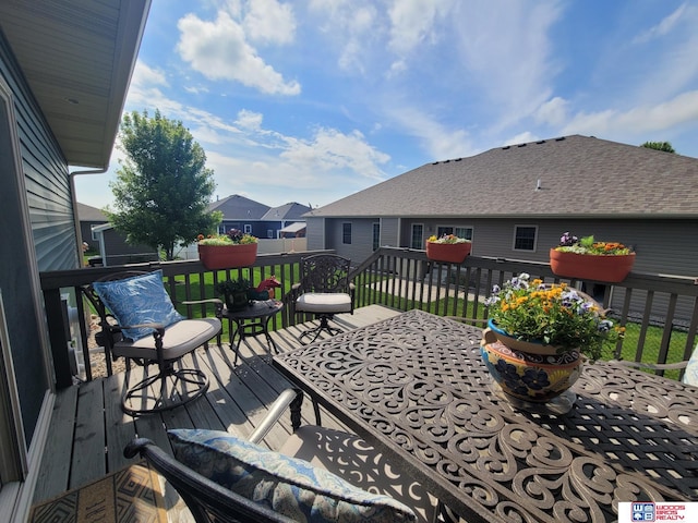 2364 N Columbia Ave, Seward, NE 68434 - view of deck
