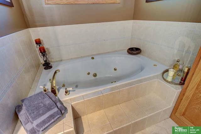 21900 Angus Rd, Gretna, NE 68028 - bathroom featuring a whirlpool tub