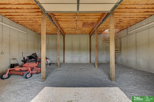 21900 Angus Rd, Gretna, NE 68028 - view of garage