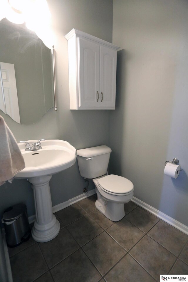 11915 S 53rd St, Papillion, NE 68133 - bathroom featuring tile patterned flooring