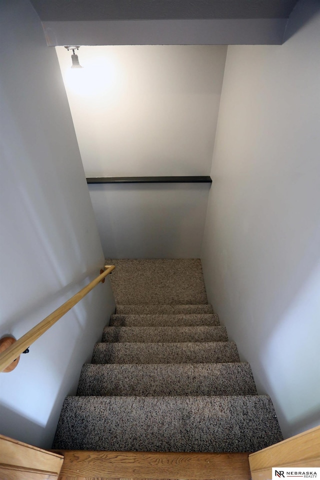 11915 S 53rd St, Papillion, NE 68133 - view of stairway