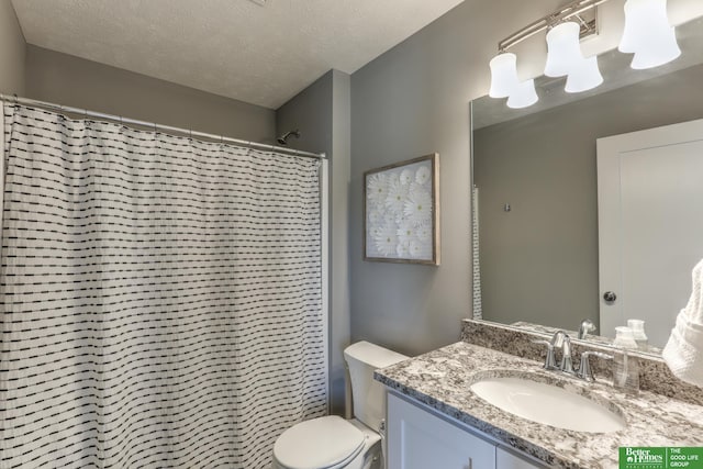 20761 Shirley St, Omaha, NE 68022 - full bath with vanity, a textured ceiling, and a shower with shower curtain