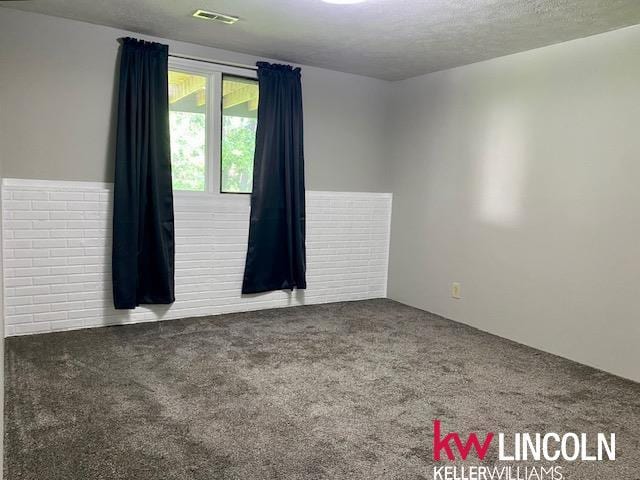 2930 Drawbridge Ct, Lincoln, NE 68516 - spare room featuring carpet flooring