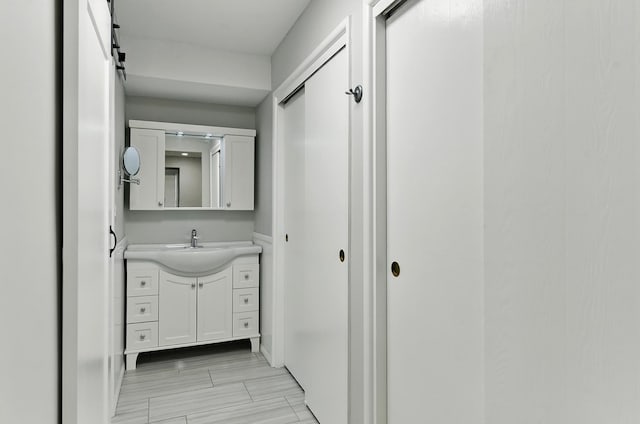 12727 W Dodge Rd Unit 124C, Omaha, NE 68154 - bathroom featuring vanity