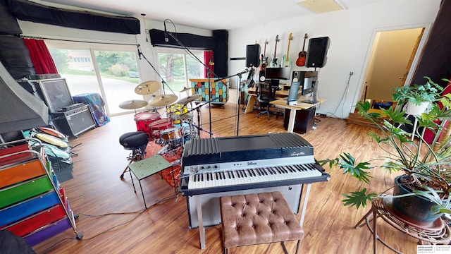 7923 Harney St, Omaha, NE 68114 - recreation room with wood finished floors
