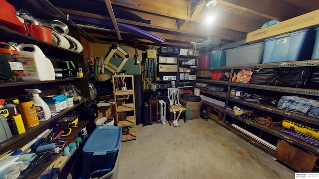 7923 Harney St, Omaha, NE 68114 - view of storage room