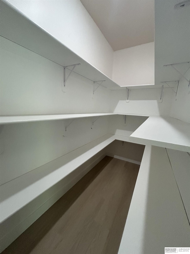 19756 Briar St, Gretna, NE 68028 - view of pantry