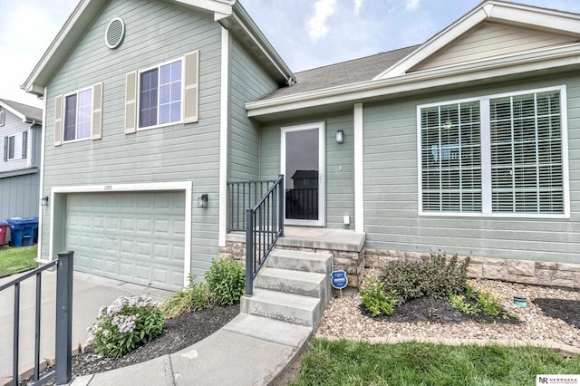 13913 Springview Dr, Papillion, NE 68133 - view of front of home featuring an attached garage and driveway