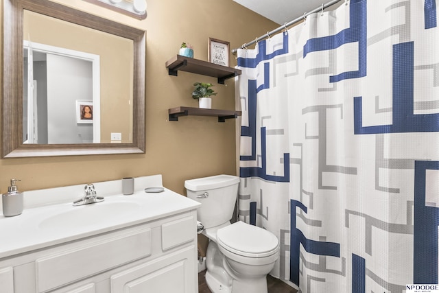 18667 R St, Omaha, NE 68135 - full bath featuring vanity and a shower with shower curtain