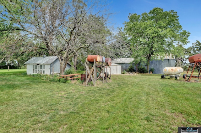 19354 SW 117th Rd, Dewitt, NE 68341 - view of yard with a storage unit
