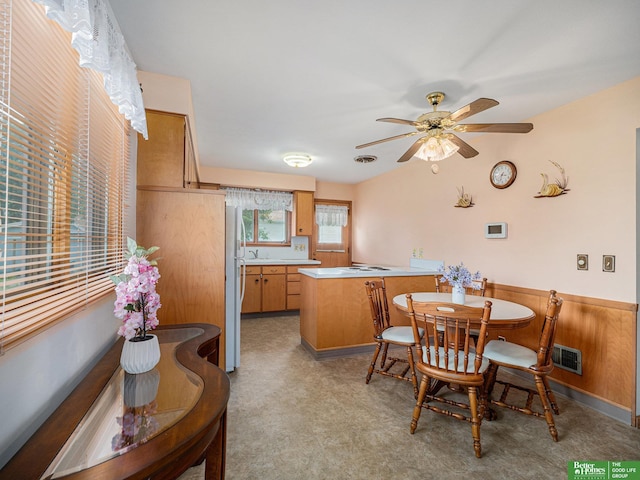 4015 Arbor St, Omaha, NE 68105 - dining area with a ceiling fan
