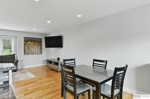 935 S 150th St, Omaha, NE 68154 - dining room with light wood-type flooring and recessed lighting