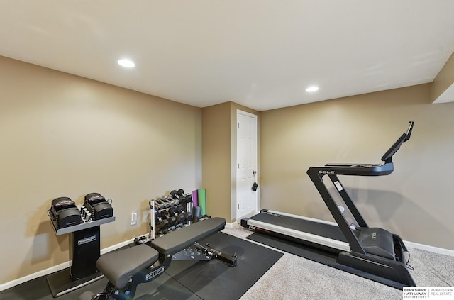 935 S 150th St, Omaha, NE 68154 - exercise room featuring baseboards and recessed lighting