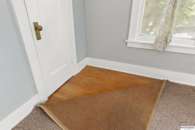 602 N 85th St, Omaha, NE 68114 - detailed view of wood finished floors and baseboards