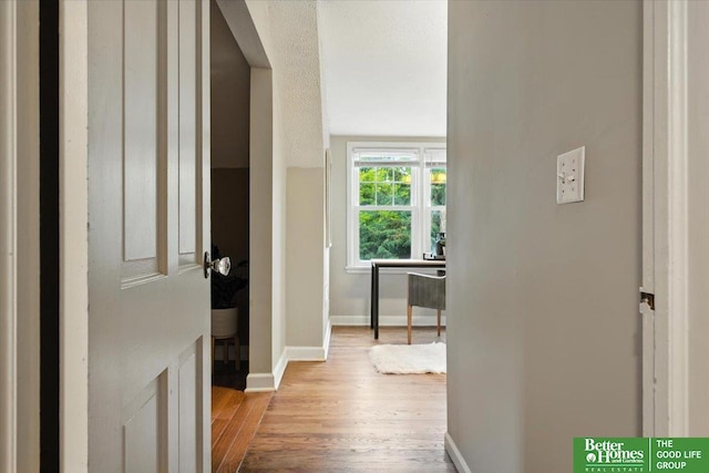 454 N 61st St, Omaha, NE 68132 - hall featuring wood finished floors and baseboards