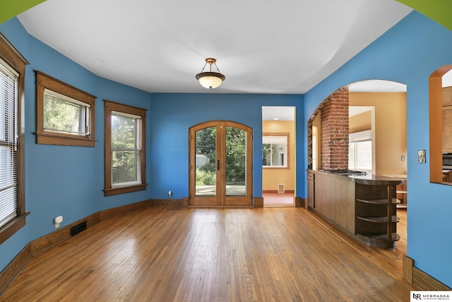2615 C St, Lincoln, NE 68502 - foyer featuring wood-type flooring and baseboards