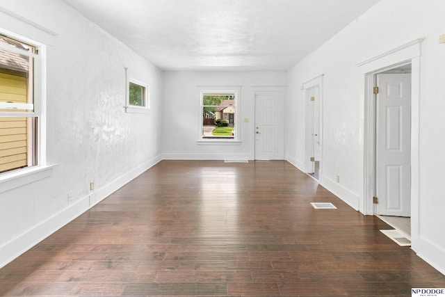 2738 Browne St, Omaha, NE 68111 - unfurnished room featuring hardwood / wood-style floors and baseboards
