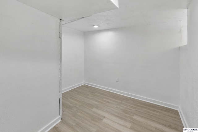 2738 Browne St, Omaha, NE 68111 - empty room featuring light wood-style flooring and baseboards