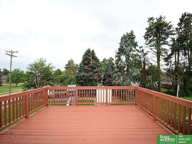 9705 Cady Ave, Omaha, NE 68134 - view of wooden deck