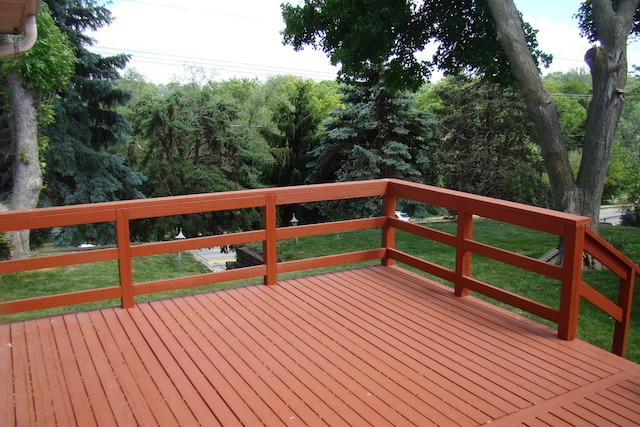 605 S 120th Ave, Omaha, NE 68154 - view of wooden deck