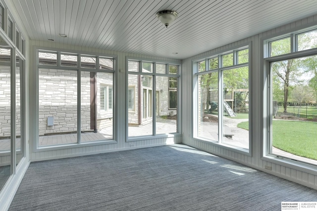 14341 Hamilton St, Omaha, NE 68154 - unfurnished sunroom with carpet floors
