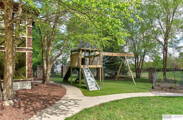 14341 Hamilton St, Omaha, NE 68154 - view of jungle gym