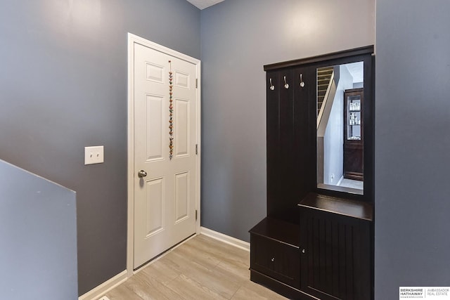 16501 Aurora St, Omaha, NE 68136 - mudroom with light wood-type flooring and baseboards