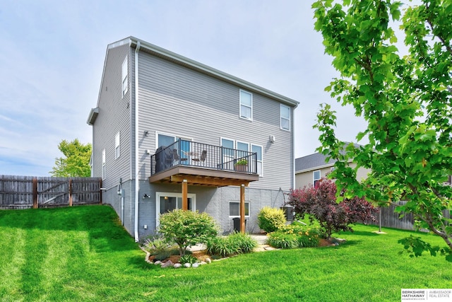 16501 Aurora St, Omaha, NE 68136 - rear view of house
