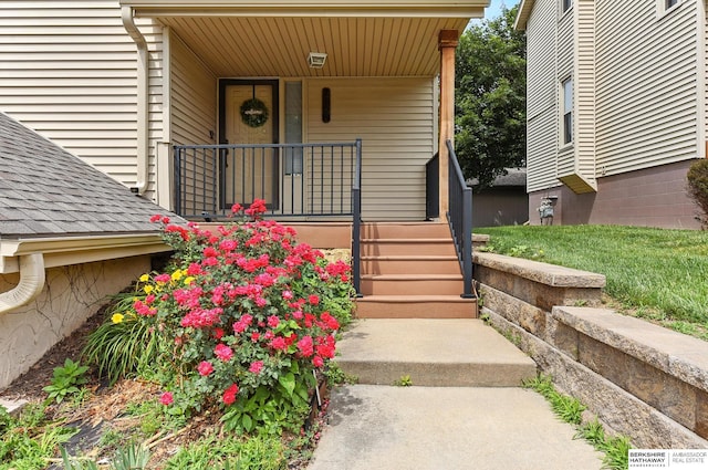 2108 S 62nd St, Omaha, NE 68106 - entrance to property featuring a porch