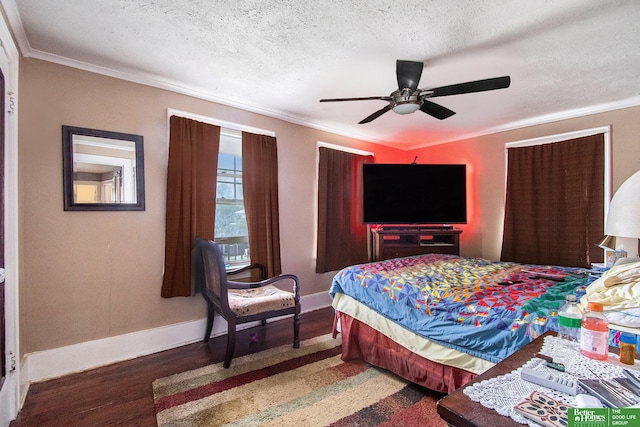 1100/1102 S 35th Ave, Omaha, NE 68105 - bedroom featuring wood finished floors, ornamental molding, a textured ceiling, and a ceiling fan