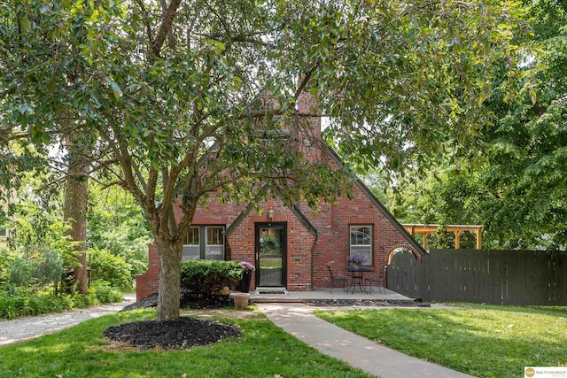 2518 N 56th St, Omaha, NE 68104 - english style home with brick siding