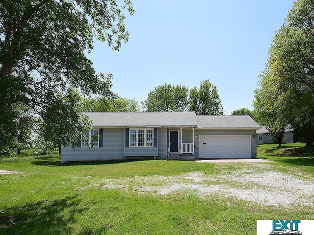9105 Olive Creek Rd, Hickman, NE 68372 - ranch-style home featuring dirt driveway, an attached garage, and a front yard