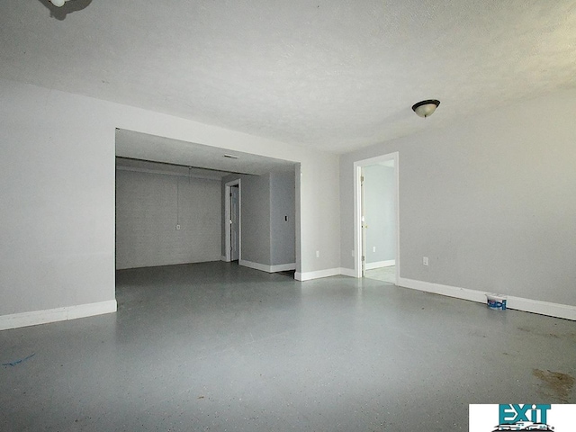 9105 Olive Creek Rd, Hickman, NE 68372 - unfurnished room featuring baseboards
