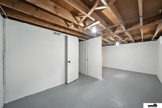 1107 N 6th St, Nebraska City, NE 68410 - view of basement