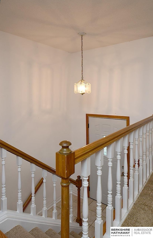 5511 S 104th Cir, Omaha, NE 68127 - view of stairway