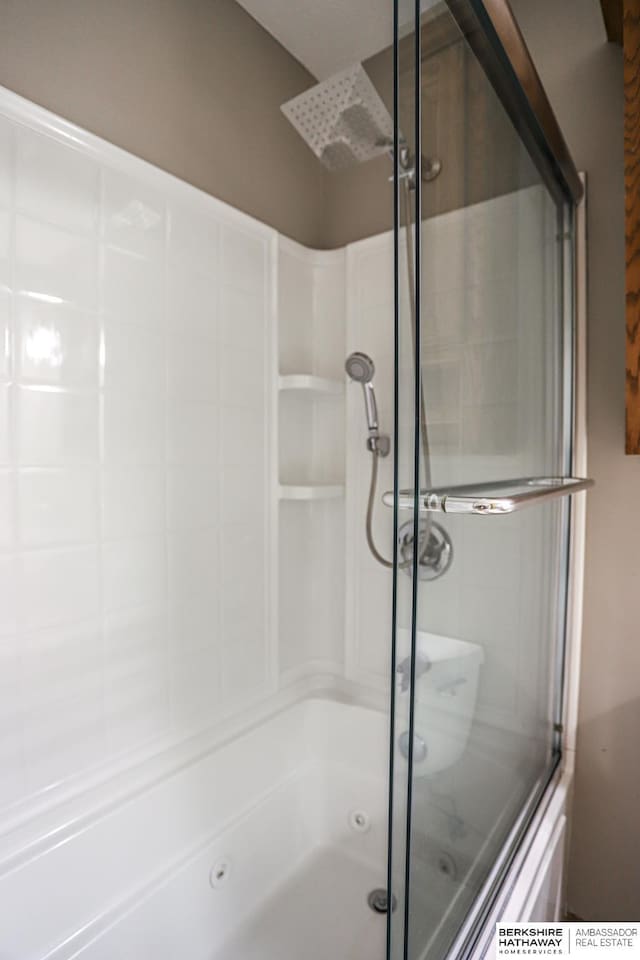 32 Huron Cir, Council Bluffs, IA 51501 - bathroom featuring a shower with shower door