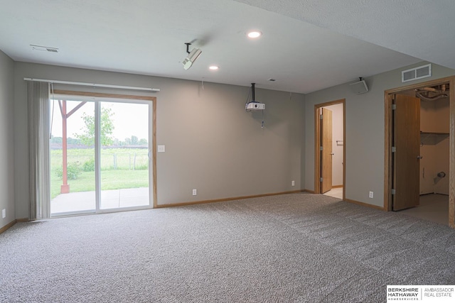 32 Huron Cir, Council Bluffs, IA 51501 - carpeted spare room with baseboards and recessed lighting