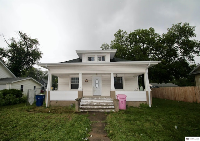 315 N Main St, Wilber, NE 68465 - bungalow with a porch