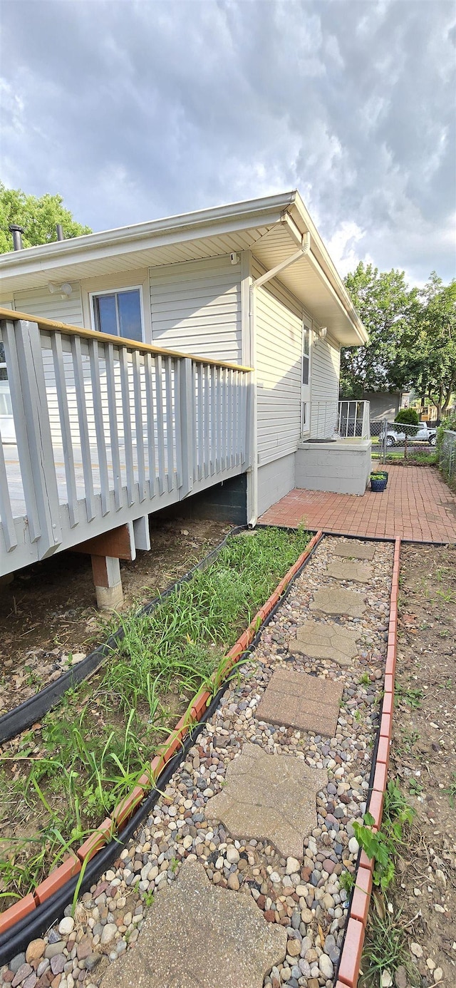 7512 Susan Ave S, La Vista, NE 68128 - view of property exterior with a deck