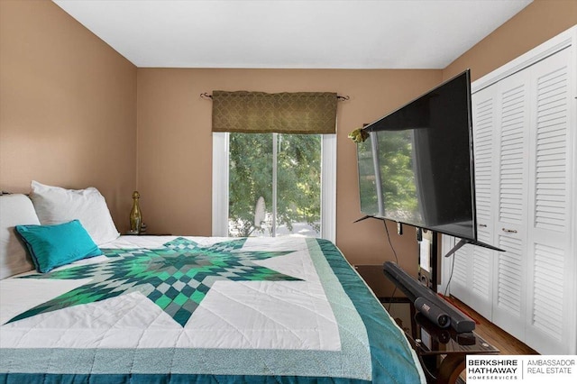 247 N 117th Ave, Omaha, NE 68154 - bedroom with wood finished floors