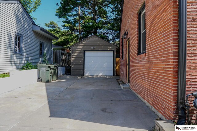 3772 F St, Lincoln, NE 68510 - detached garage featuring driveway